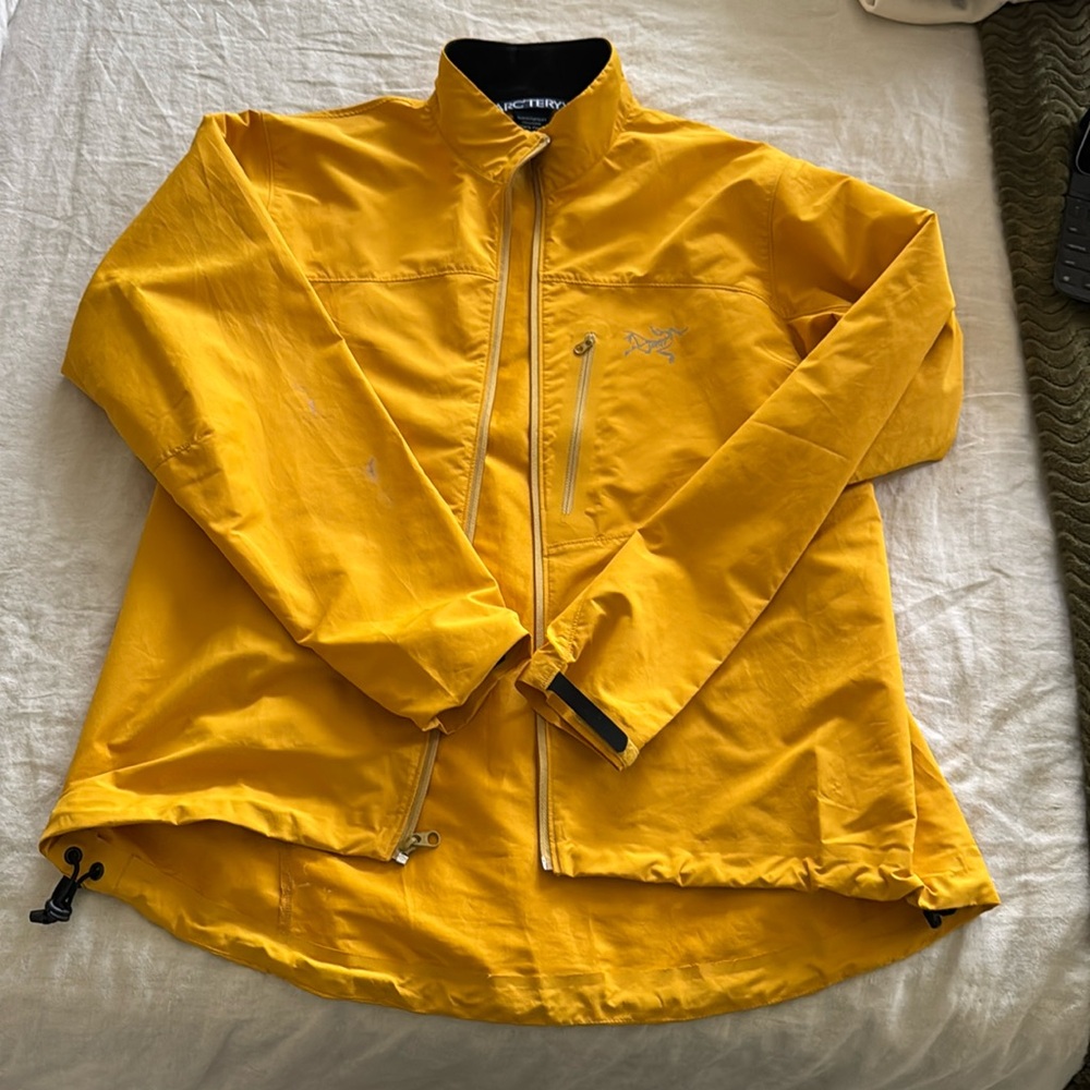 Wind breaker